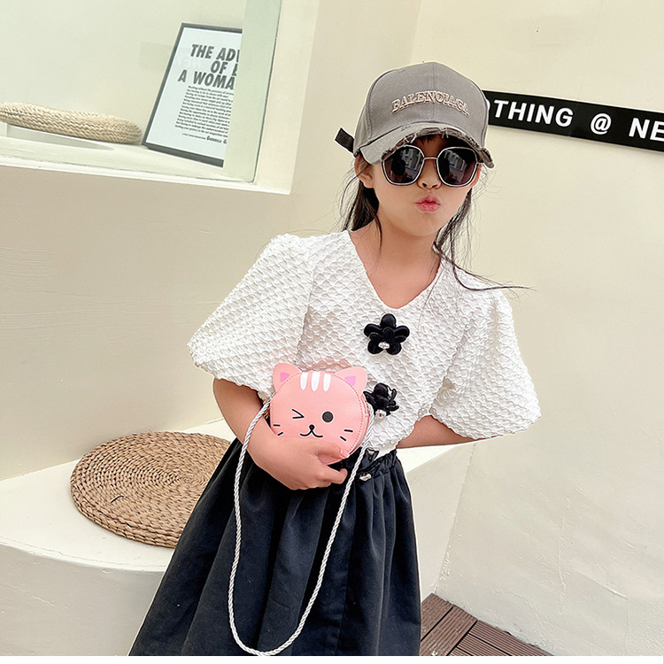 The 2022 new style of little girl bags, fashionable small bags, coin purses, super beautiful Little girl cat bags, crossbody bags, cute and trendy undefined
