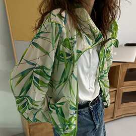 欧洲站2025春夏新款洋气时尚创意感竹叶图案印花薄款连帽衬衫外套