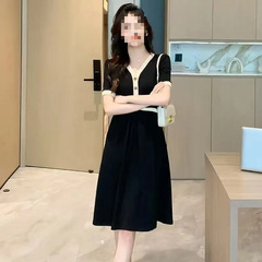 プラスサイズの女性のドレス 2025 夏の新しいスタイルの香りのセレブスリム mm リトルブラックドレス 30 から 40 歳のママドレス