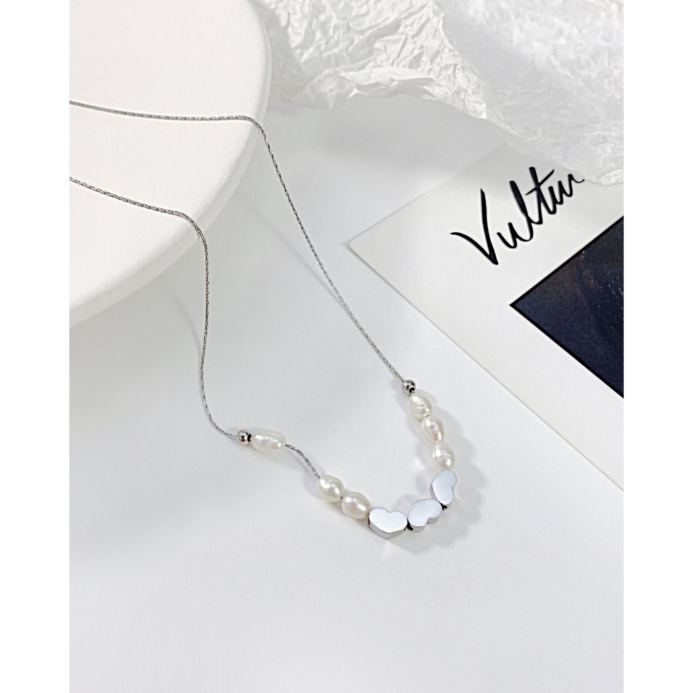 Plating Design Fashion Style Korean Niche Design Simple Trend Necklace Female New Titanium Steel Pearl Jewelry