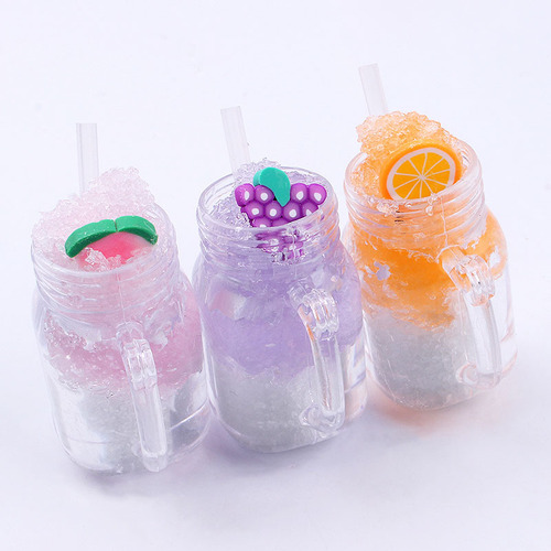 Manufacturer wholesale new creative smoothie straw cup DIY mobile phone car bag keychain smoothie keychain pendant
