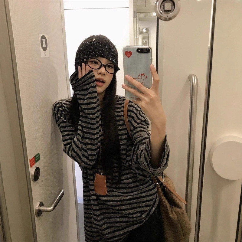 Lazy Style Color-Block Striped Long-Sleeve T-Shirt Women's 2025 Autumn and Winter Retro Casual Loose Base Shirt Student Top Lazy Style Color-Block Striped Long-Sleeve T-Shirt Women's 2025 Autumn and Winter Retro Casual Loose Base Shirt Student Top