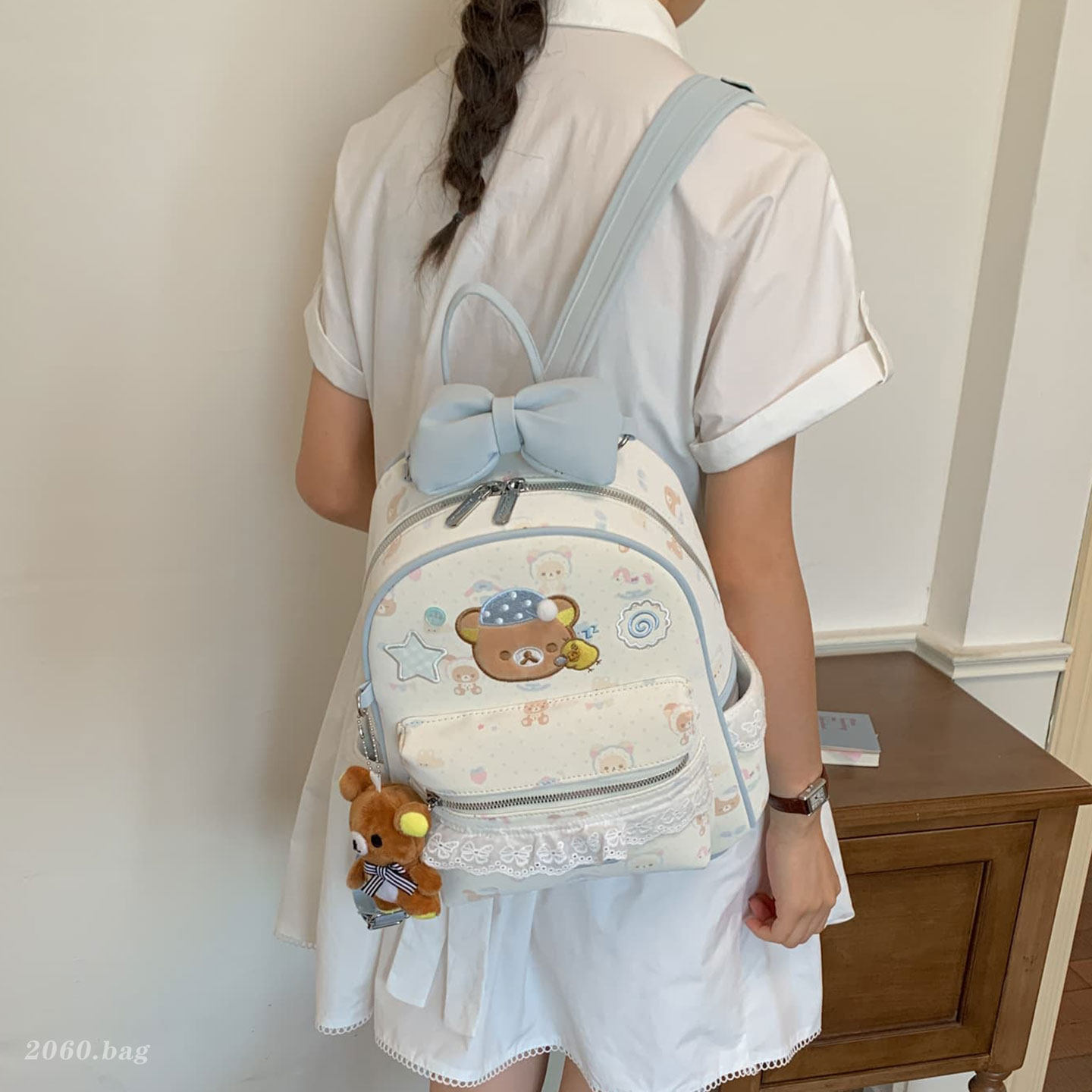 Cute mochila de encaje, viento de encaje, osos, estudiantes, mujeres universales, 2026 mochila coreana de gran capacidad, nueva caricatura