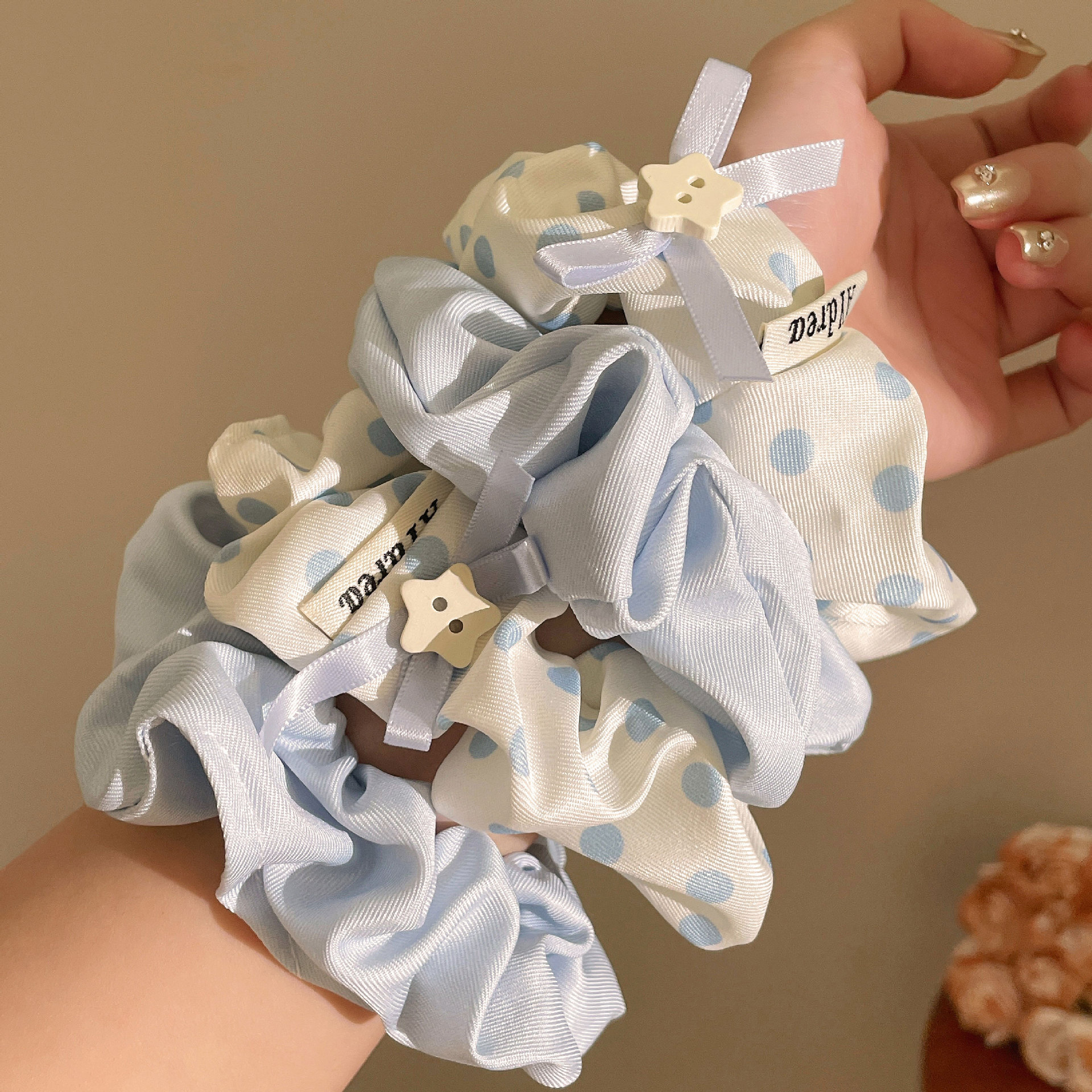 908771438433m81b97202-2428-431