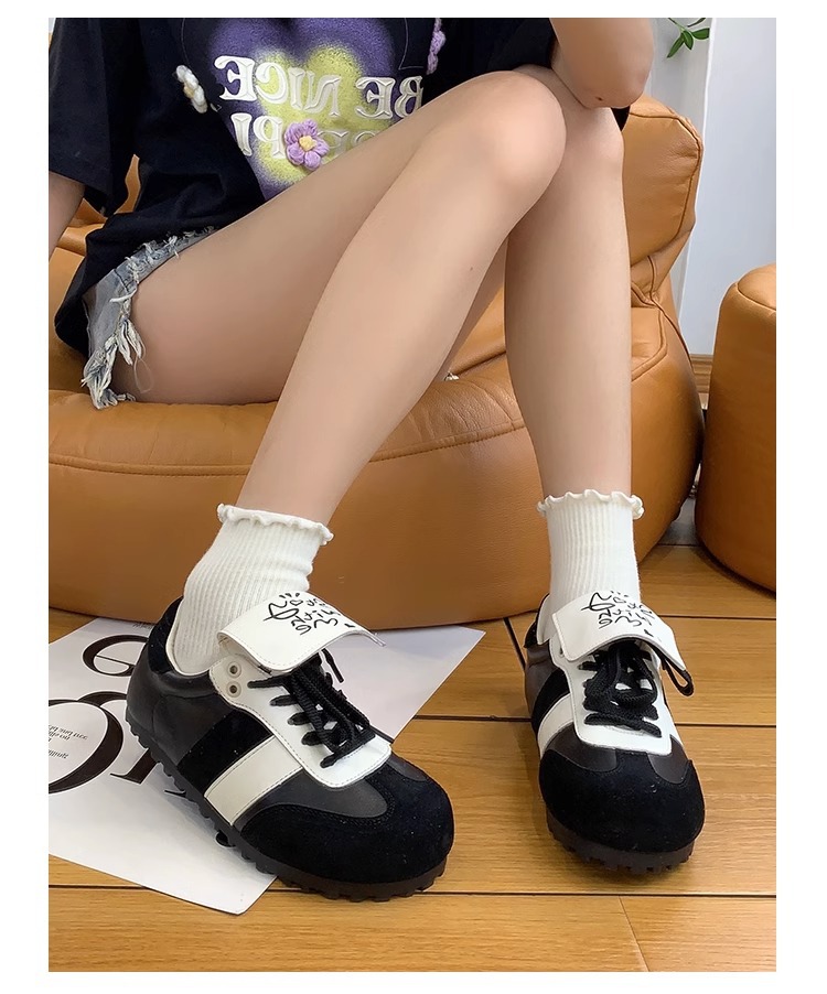 Halb gekochte Käse-Puffschuhe ~ lange Zunge, Schnürschuhe, deutsche Trainingsschuhe, hässliche und süße Freizeitsportschuhe, kleine weiße Schuhe für Mädchen_voghion.com