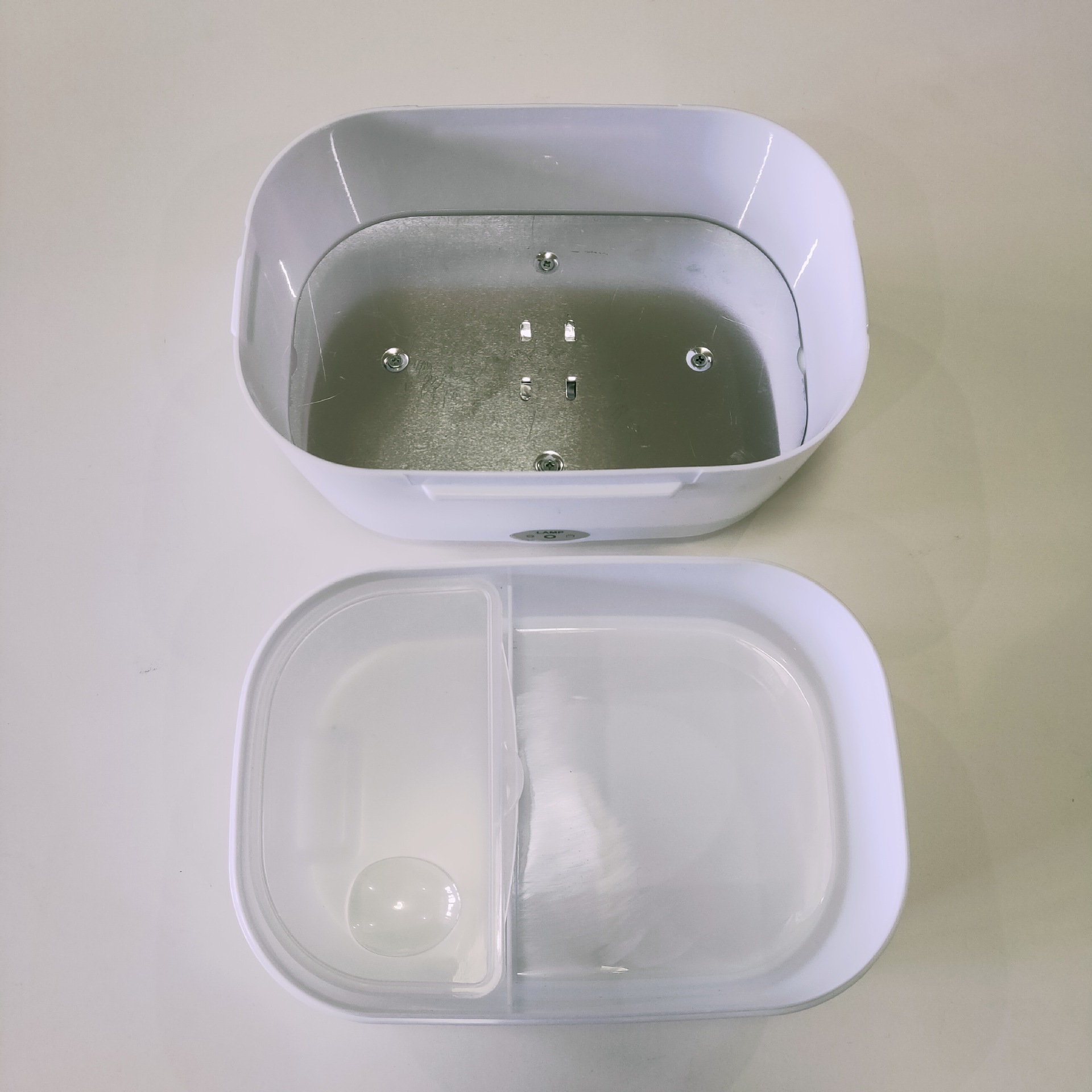 14520123048_1066575964