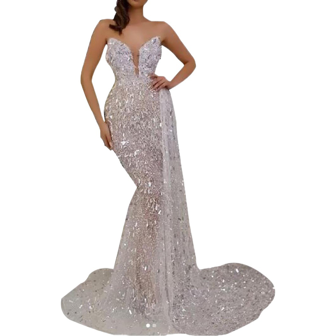 Vestido de noche elegante y sexy con tirantes finos y escote en V, con detalles en lámina plateada, estilo europeo y americano, novedad de verano transfronterizo 2025 para mujer. image 1