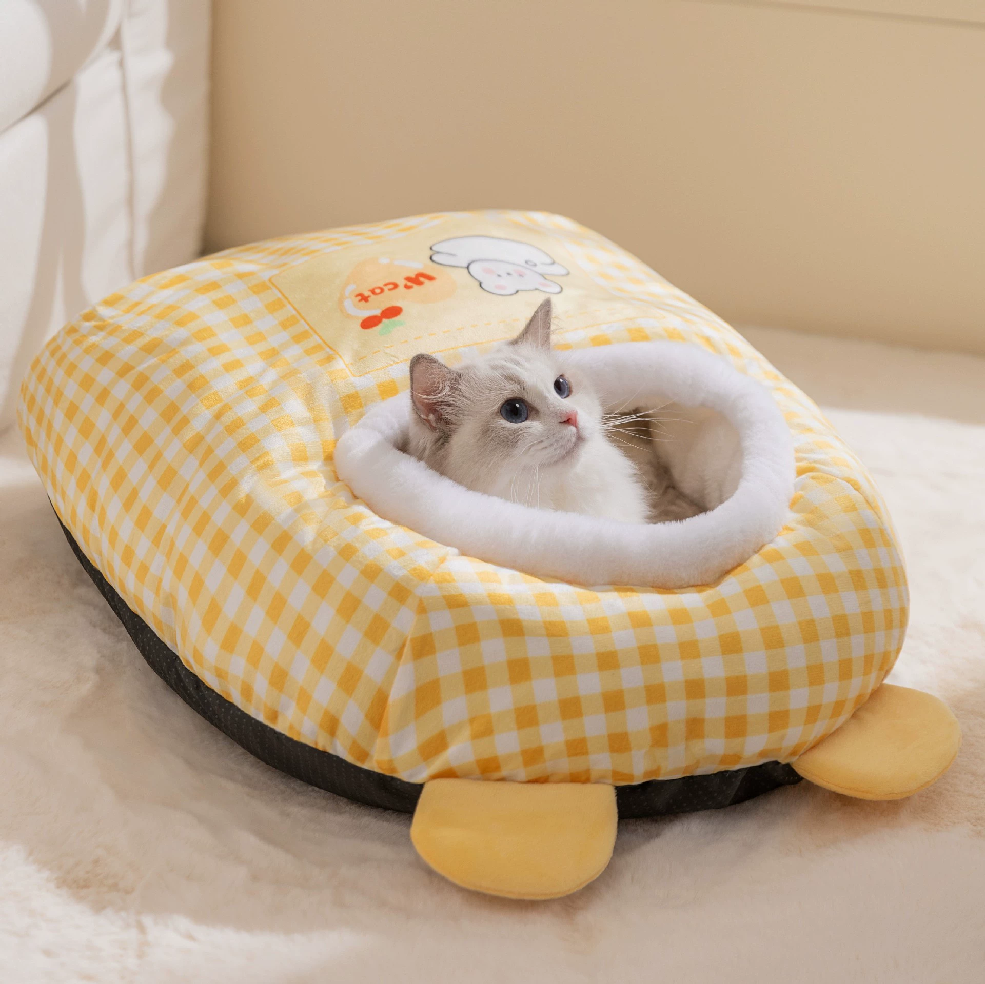 Keep warm safe sleeping bag, cat, kitten
