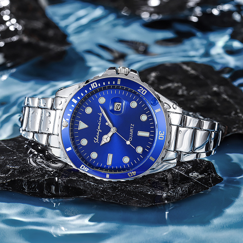 Tiktok vert Shangmei Water Ghost Couple montre en alliage calendrier lumineux étanche_voghion.com