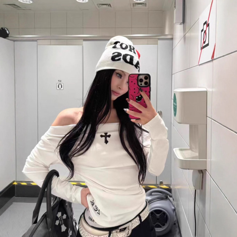 2025早秋新款美式辣妹十字架斜肩长袖女T恤显瘦漏肩一字肩上衣|undefined