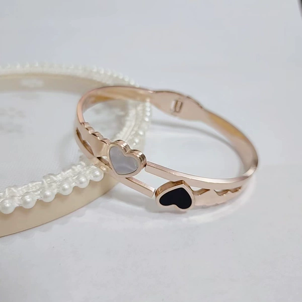 Golden bracelet, pink gold