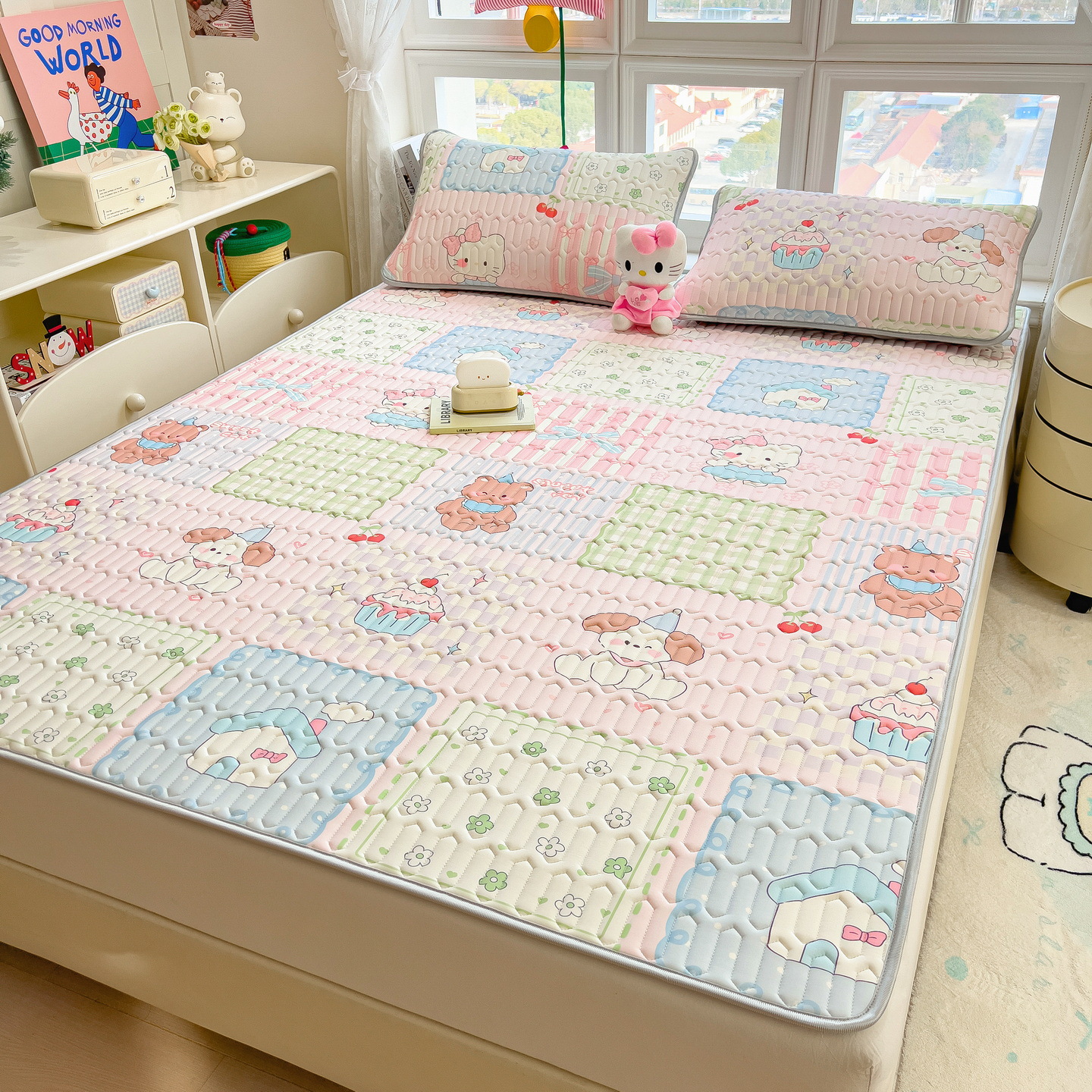 Summer Cartoon Latex Cooling Mat Three-Piece Set for Home Use, Air-Conditioned Mat, Machine Washable, Foldable, Suitable for Student Dormitory, Single Person, Soft and Cool