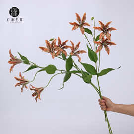 工厂直销 3头火焰兰火焰百合仿真花千鸟兰 家居美陈花艺设计插花