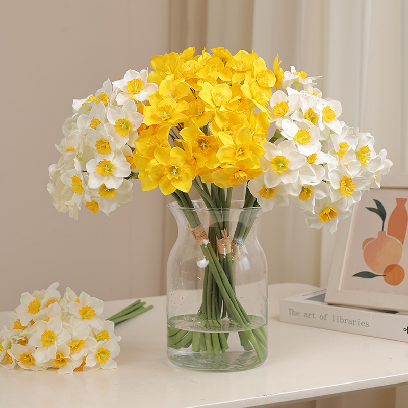 flores simuladas flores de narcisos flores de mano flores flores de mano boda flores simuladas decoración de la mesa de comedor fotografía flores de seda flores falsas