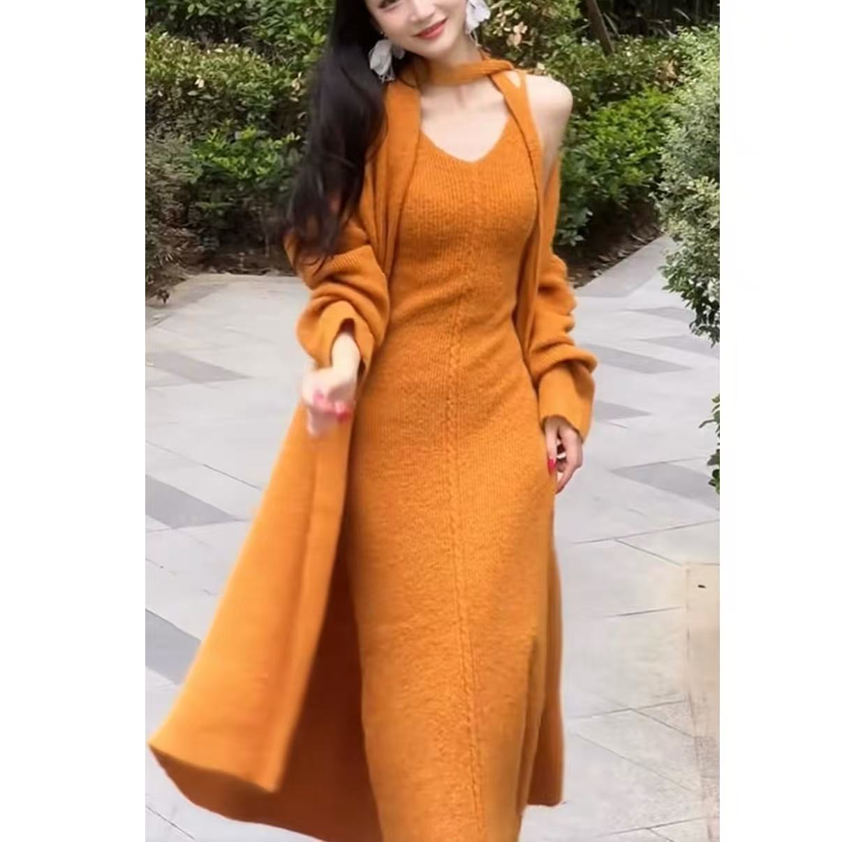 2025秋冬新款针织修身连衣裙两件套装高级感名媛风气质贵气针织