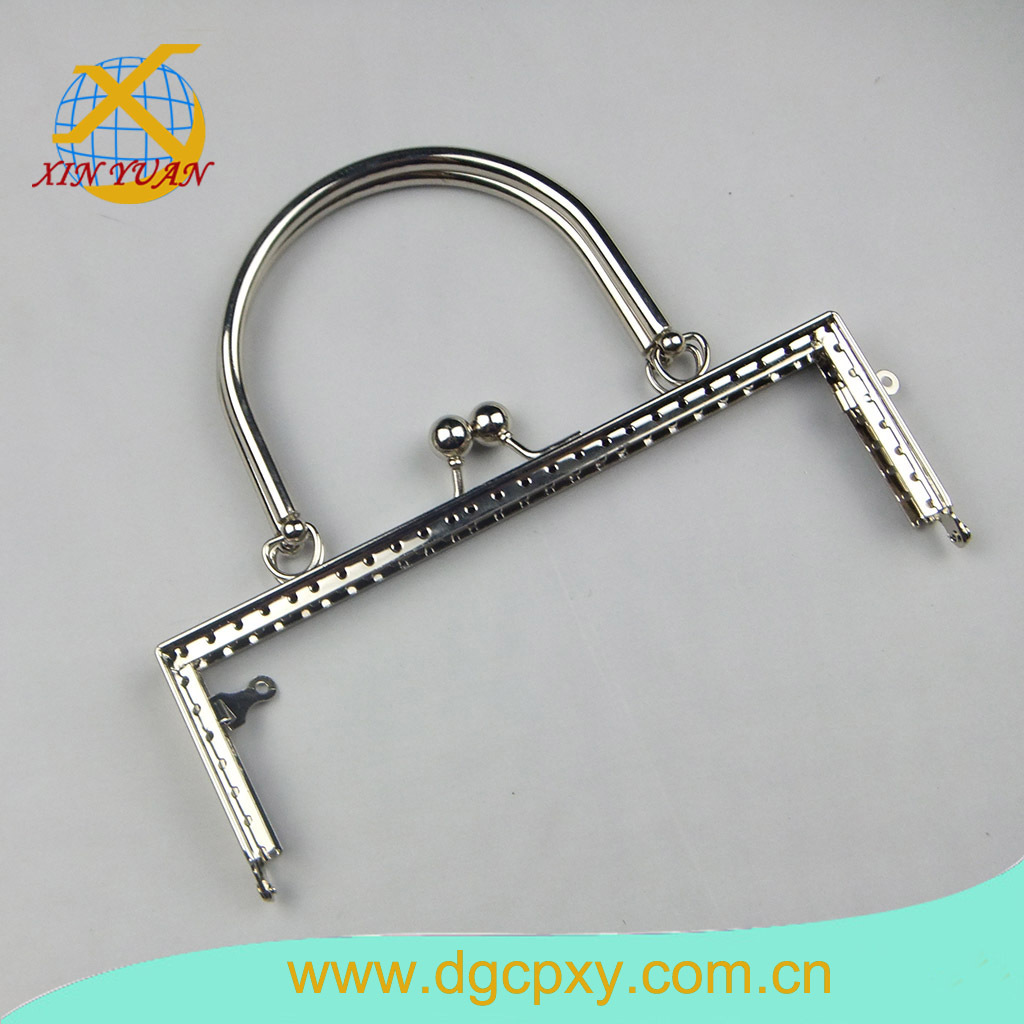 厂家直销各式手袋钱包银包五金配件 ，提手针孔铰， 叻色圆珠