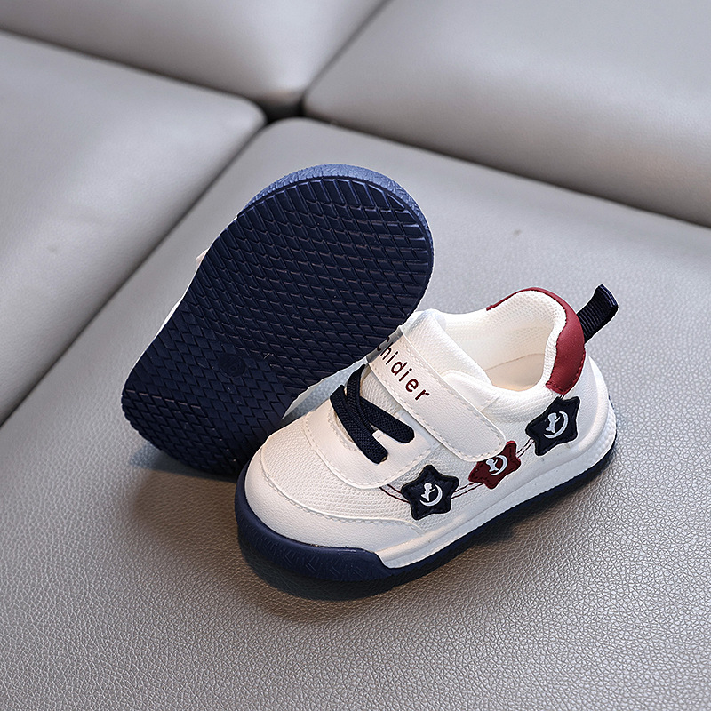 Zapatos para bebés pequeños, anti-patadas y antideslizantes para niños, tesoro para hombres y mujeres, zapatos para niños, modelos de primavera y otoño de 1 a 3 años, suela suave