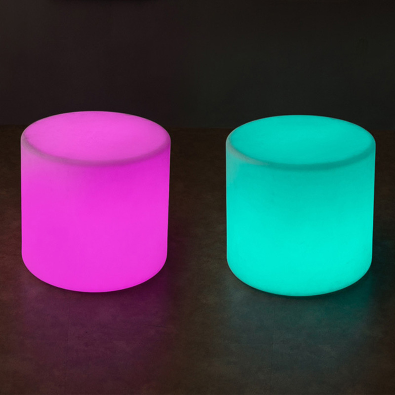 Transfronterizos Hot Sale LED taburetes redondos club nocturno KTV terraza de control remoto silla de atmósfera de cambio de color balcón taburetes cilíndricos al aire libre