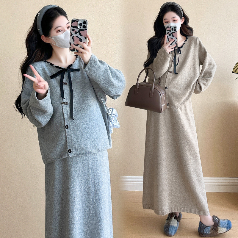 실사입고  임산부 가을 원피스 대형사이즈 패셔너블 맘 신상 가디건+스커트 투피스 세트