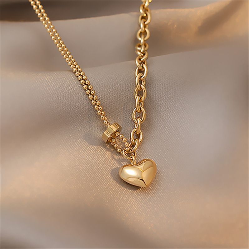 Fashion Splicing Chain Peach Heart Pendent Alloy Necklace display picture 1