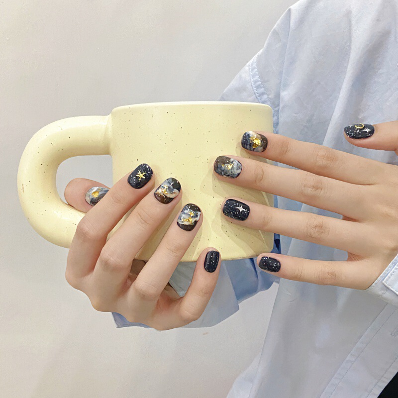 2024 New Arrival Pure Handmade Wear Armor High Art Childish Graffiti Hand-painted Niche Sweet Cool Short Nail Paste