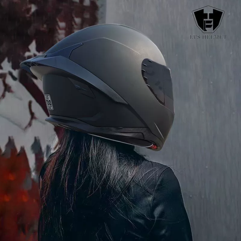 Летний шлем на все сезоны для любимых, Bluetooth