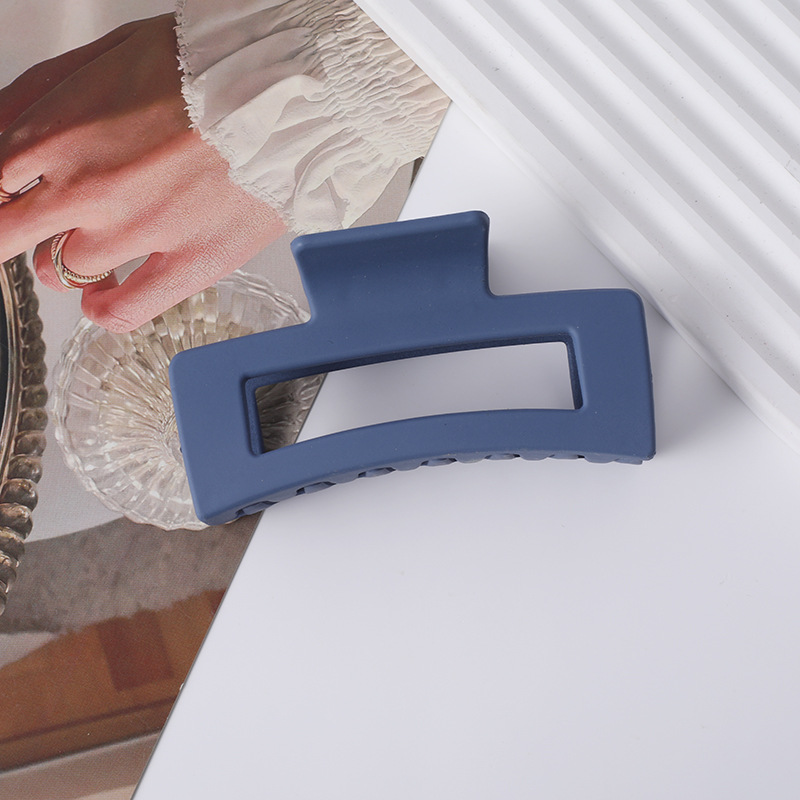 Agarre de pelo helado transfronterizo color de caramelo Cabeza trasera simple clip de pelo grande clip de tiburón de baño updo accesorios para el cabello al por mayor