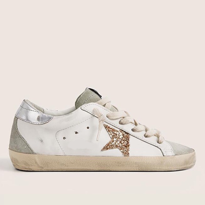 Coreano 2026 cuero hecho viejos zapatos sucios pareja zapatos de estrellas sucios zapatos casuales de moda de skate zapatos blancos pequeños