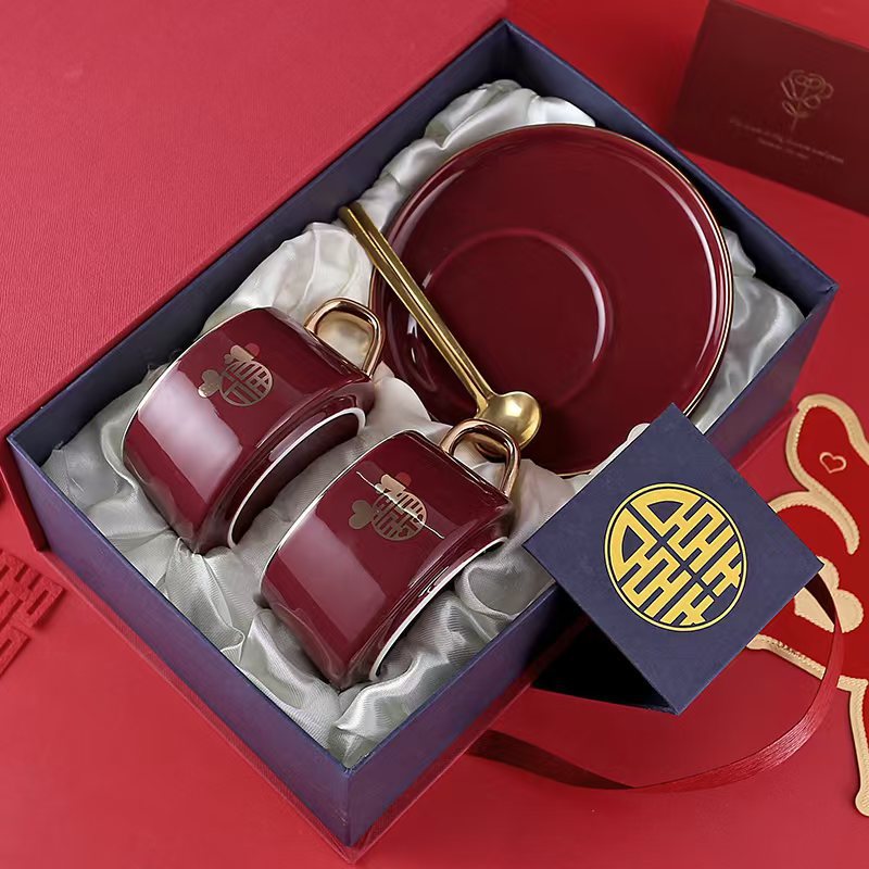 Taza de café y platillo Taza de cerámica taza de pareja taza regalo de boda para novia regalo de boda traje