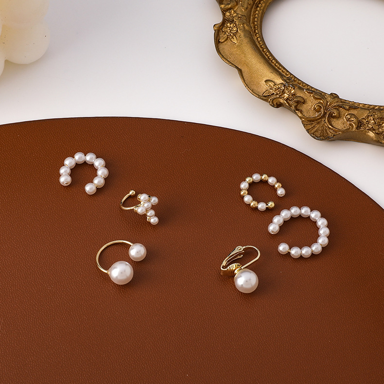 Fashion Alloy Pearl Three-piece Ear Bone Clip Set display picture 1