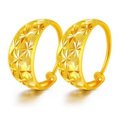 【全部奪っています。】本物の金色の星のイヤリングです。