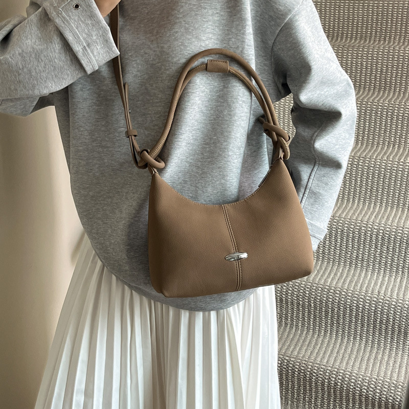 Bolsa de brazo de moda retro para mujeres 2025, nuevo otoño y invierno para viajar al trabajo, bolsas de cubo de gran capacidad, bolsas de mujer ociosas.