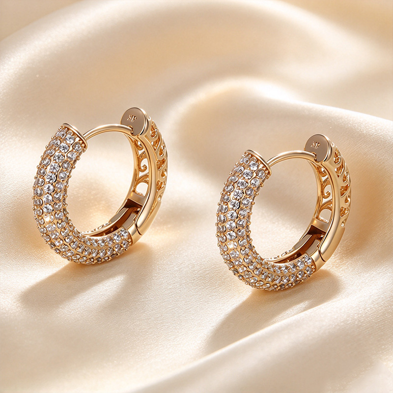 Pendientes de Aro con Zirconia de Aleación de Cobre Bañado en Oro de 18K