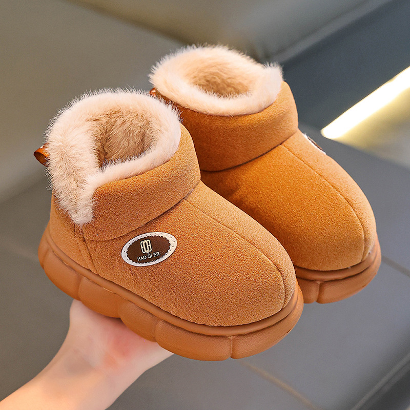 Botas de nieve para niños de invierno para niños y niñas, calentamiento y terciopelo grueso antideslizante, sensación de pisar excrementos, bolsas para niños, zapatos de algodón de talón