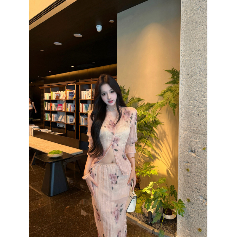 Yikeda Rose Whisper Pink French Print Shirt and Spring/Summer Thin Crinkled Texture Skirt Set for Women