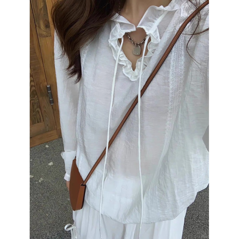 In Stock: Designer Style White Shirt for Women with Slightly Wrinkled Texture, Waist-Cinching Hem, Vintage Irregular Lace Collar, Spring Season In Stock: Designer Style White Shirt for Women with Slightly Wrinkled Texture, Waist-Cinching Hem, Vintage Irregular Lace Collar, Spring Season