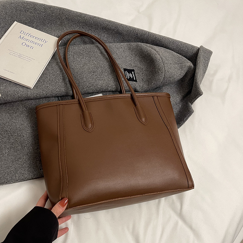 Bolso de gran capacidad retro bolso de mujer 2024, nuevo estilo de moda coreano, bolso de viaje de hombro de moda para trabajar