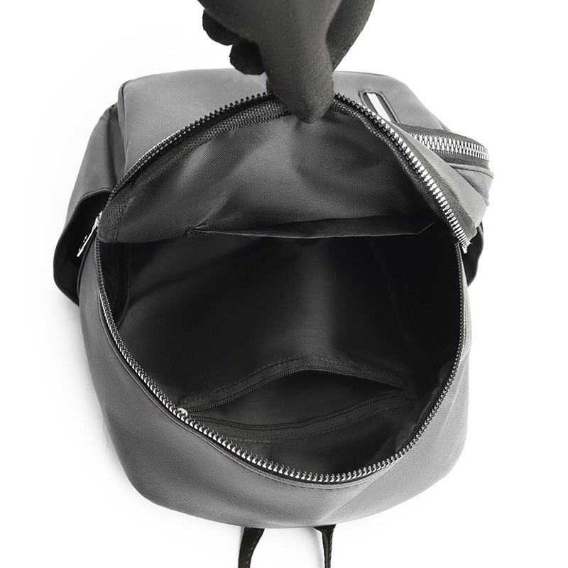 Mochila de todo fósforo de color puro para mujer 2024 nuevo estilo de cuero suave moda mochila de gran capacidad bolsa de viaje al por mayor