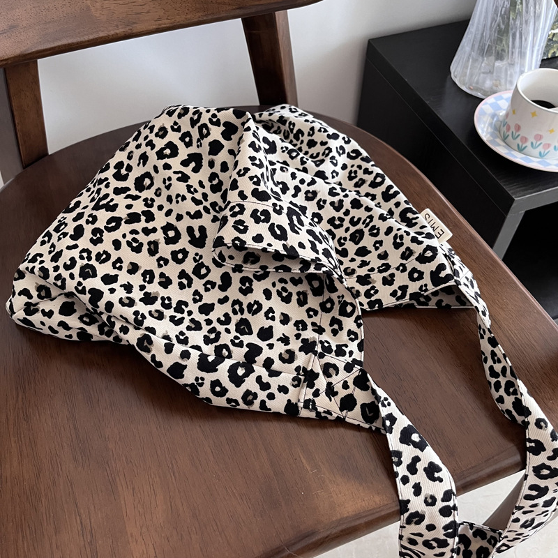 Women's Large Polyester Leopard Streetwear Square Open Shoulder Bag display picture 10