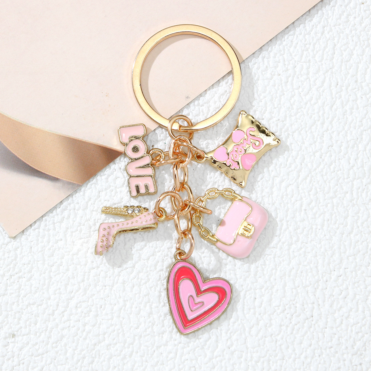 Llavero Colgante de Aleación Esmaltado, Decorativo para Bolso y San Valentín image 11