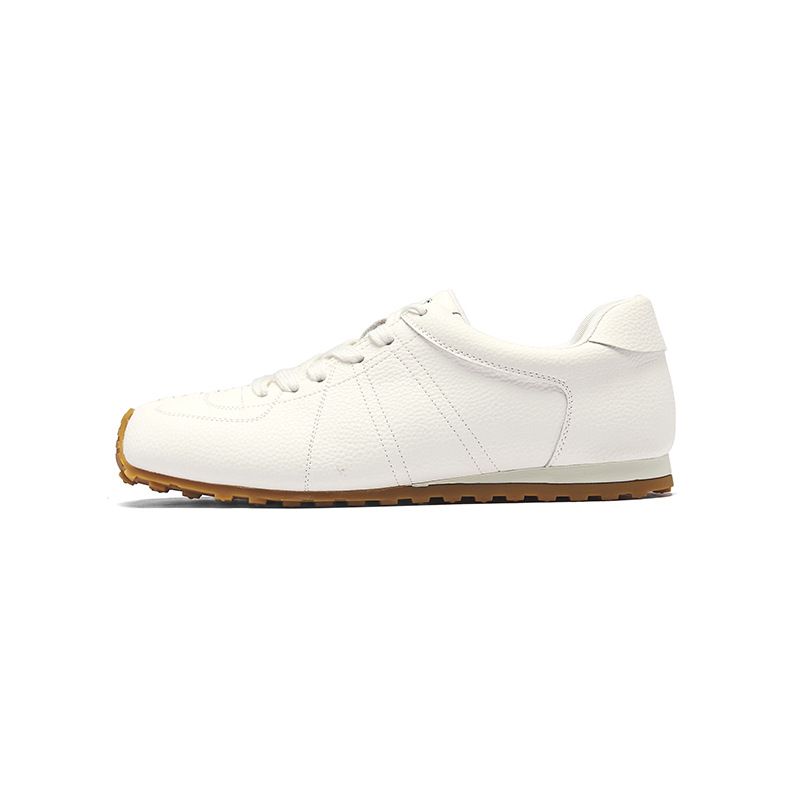 Zapatos de entrenamiento blanco de mujeres 2025 nuevo otoño enorme hermoso con una base suave plana Agan zapatos blancos casuales