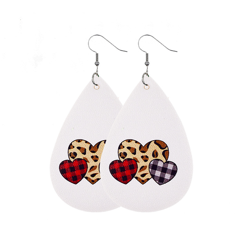 1 Pair Lady Streetwear Letter Heart Shape Pu Leather Drop Earrings display picture 16