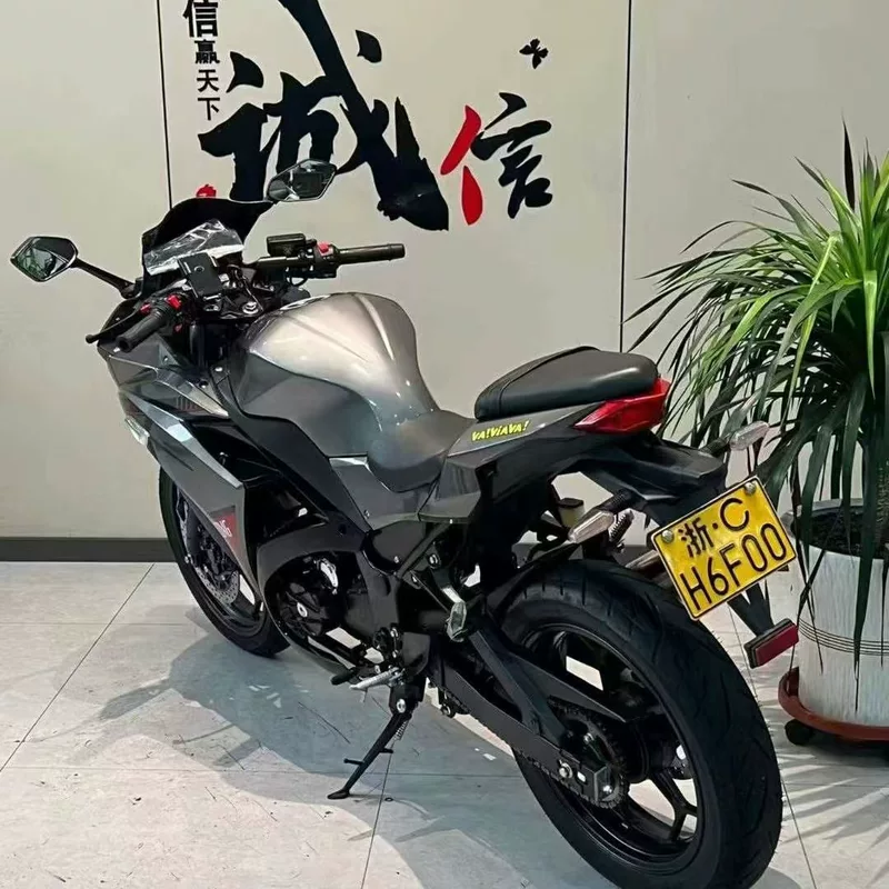 【Source Manufacturer】Kawasaki Ninja 250, complete procedures