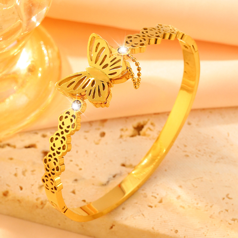 Brazalete de acero de titanio femenino magnetismo de absorción arco de fijación de diamante no se desvanece lujoso ligero diseño de alto nivel joyería de brazalete de acero inoxidable