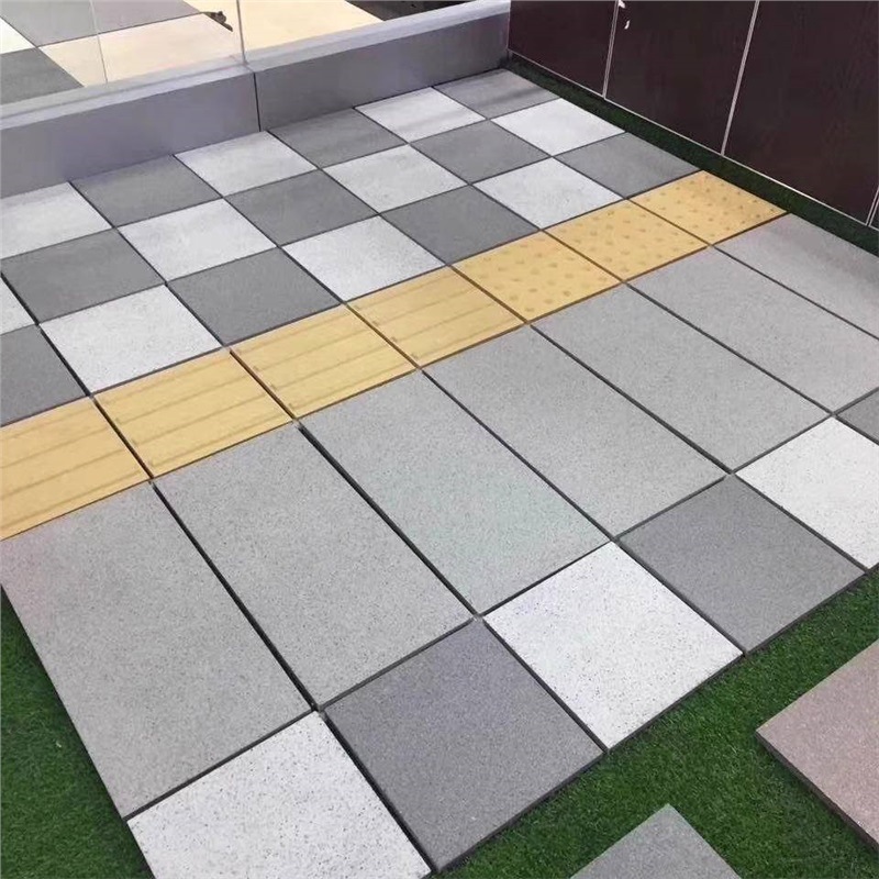 江苏连云港PC石材透水砖彩色透水砖厂家水泥路面透水砖陶瓷石透水