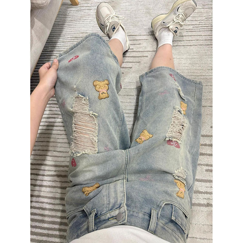 Cute Bear Embroidery Ripped Denim Shorts for Women 2026 Summer New Style Loose Design Super Trendy Cropped Pants