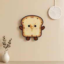 原创吐司面包时钟挂钟客厅餐厅家用墙面装饰时钟摆件静音亚克力钟