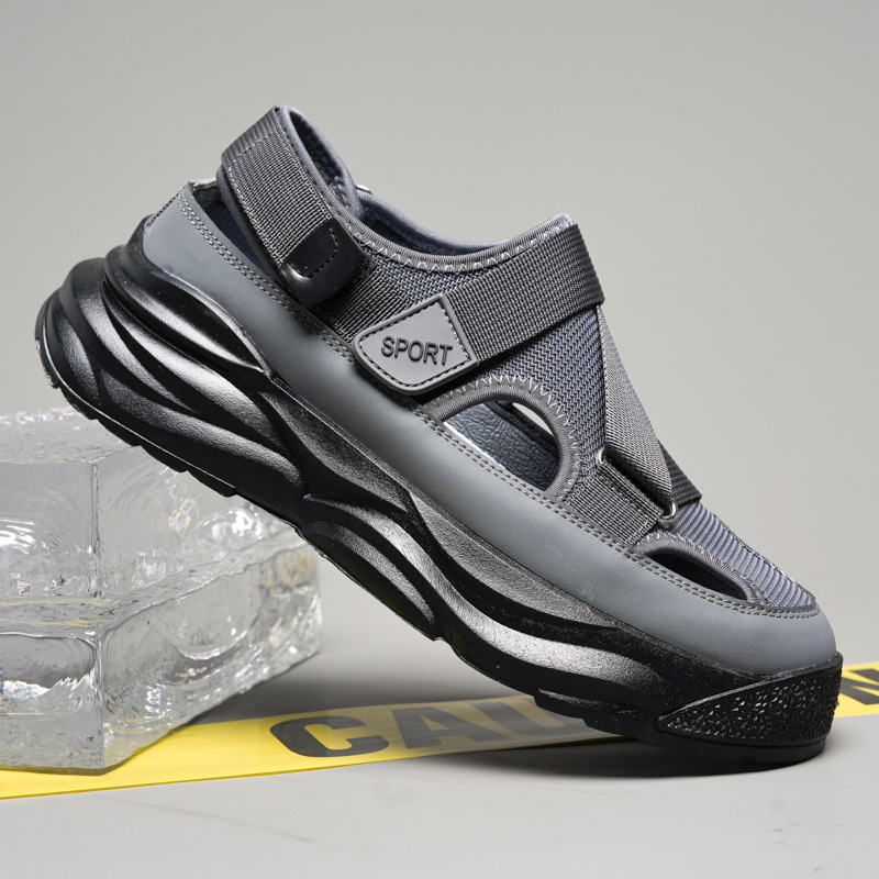 Zapatos de agujero para hombres 2023 nuevo verano al aire libre antideslizante sandalias de plataforma hueca sandalias de playa deportivas con punta cerrada para hombres