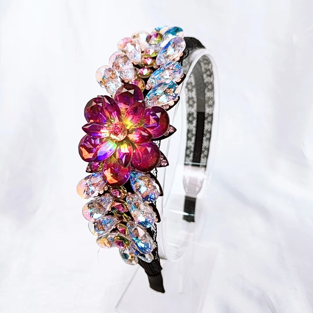 Sweet Flower Crystal Hair Band display picture 3