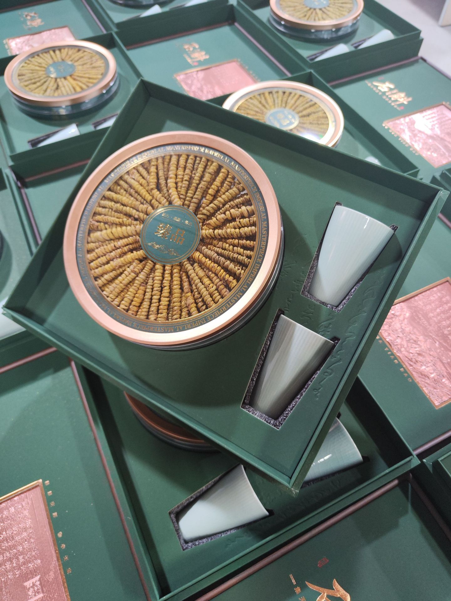 Premium Dendrobium Fengdou Gift Box 150g Dried Shi Hu Herbal Wellness Gift for Elders and Business overview